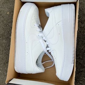 Nike Air Force 1 Sage Low